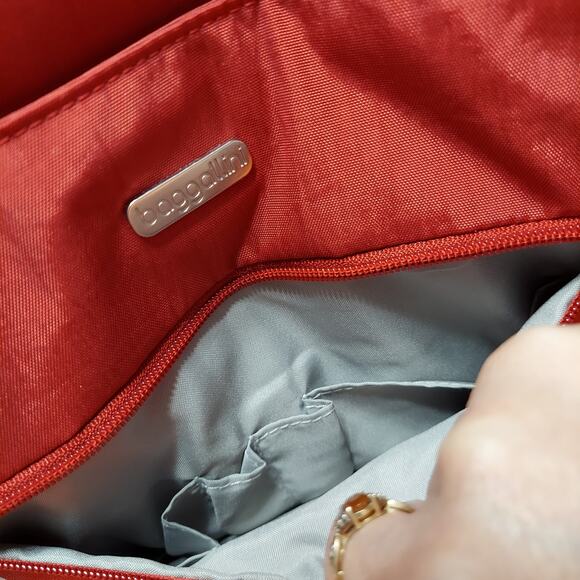 Baggallini Red Zipper Travel RFID Protected Lightweight Crossbody Bag NWT - Picture 13 of 13